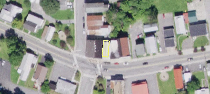 283 Main St