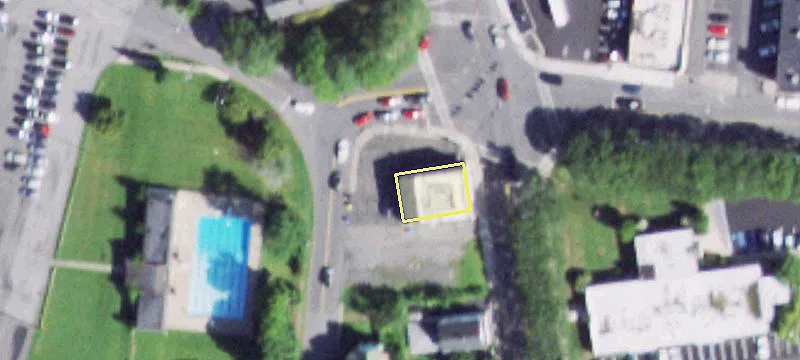 389 Washington Ave