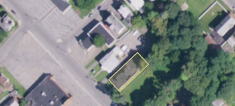 137 Guy Park Ave