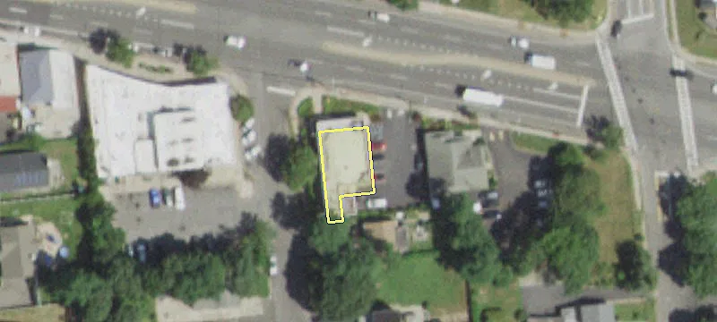 838 Horseblock Rd