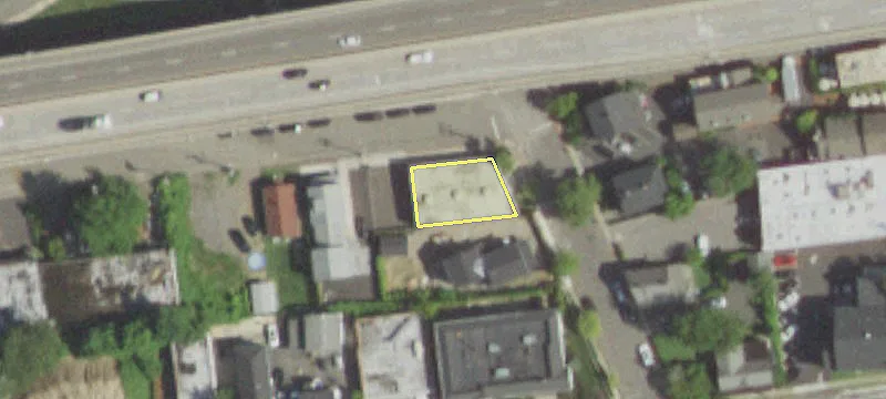 13 Lndg Rd