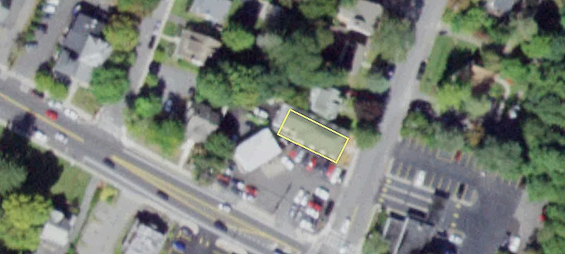 1 Manheim Blvd