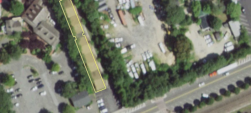 32 Good Ground Rd