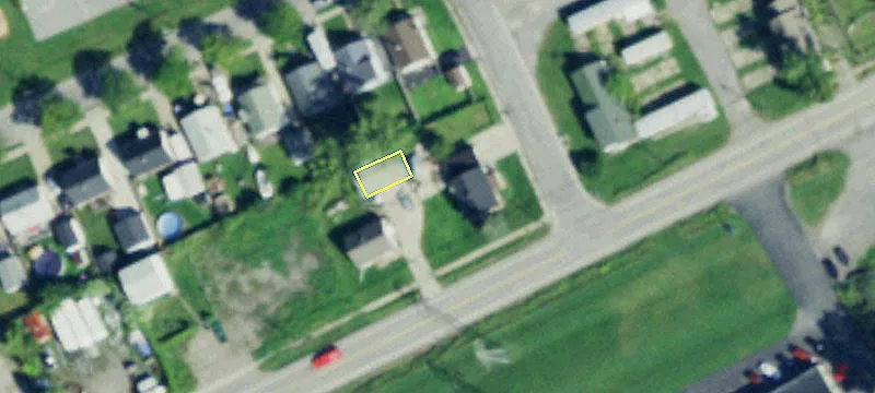 152 Sawyer Ave