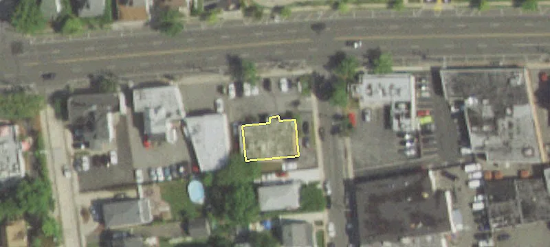 130 Merrick Rd