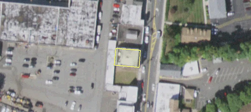 129 Main St