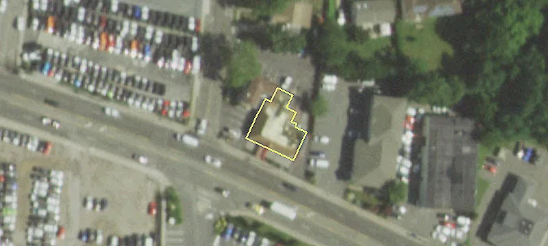 348 Merrick Rd