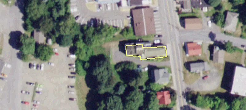 10 Anthony St