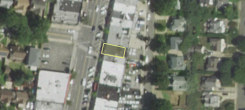70 Covert Ave