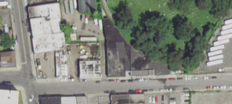 15 Dock St