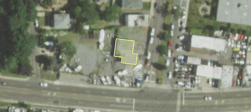 35 Montauk Hwy