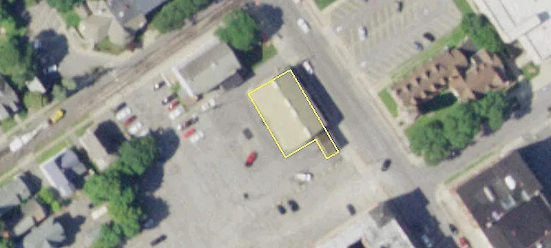 319 Main St