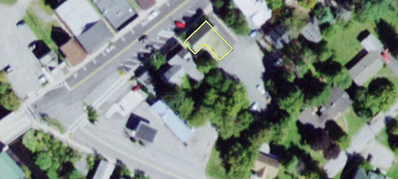 47 Main St