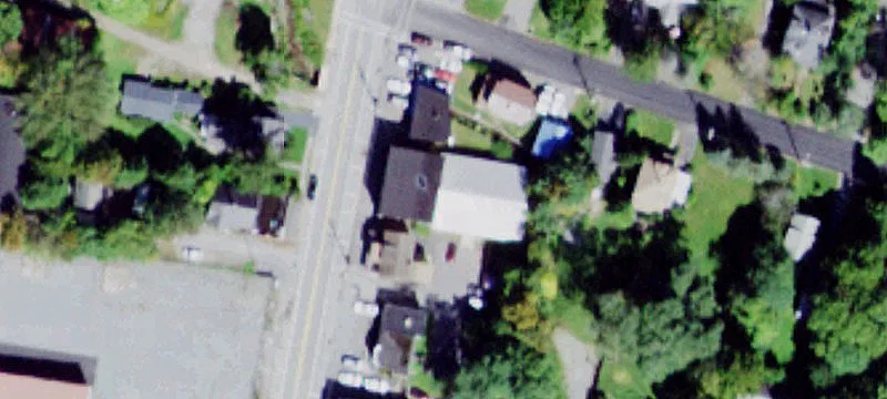 325 Main St