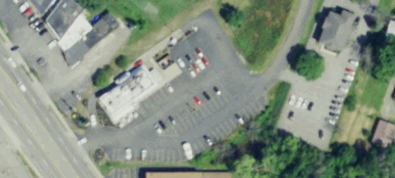 2553 Military Rd