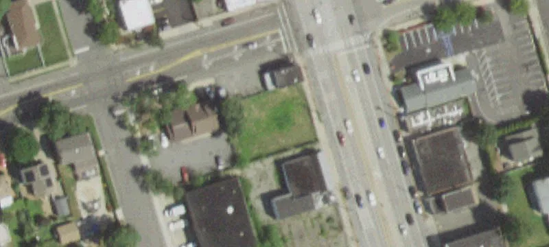 1832 Deer Park Ave