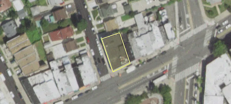 21901 Jamaica Ave