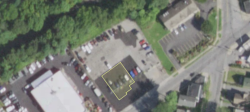 121 Parker Ave