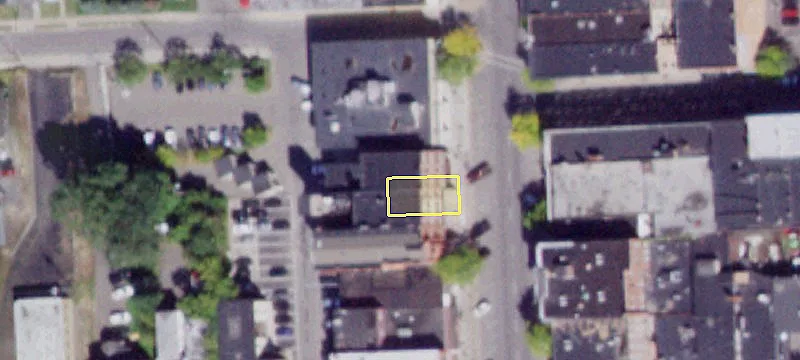 38 Main St