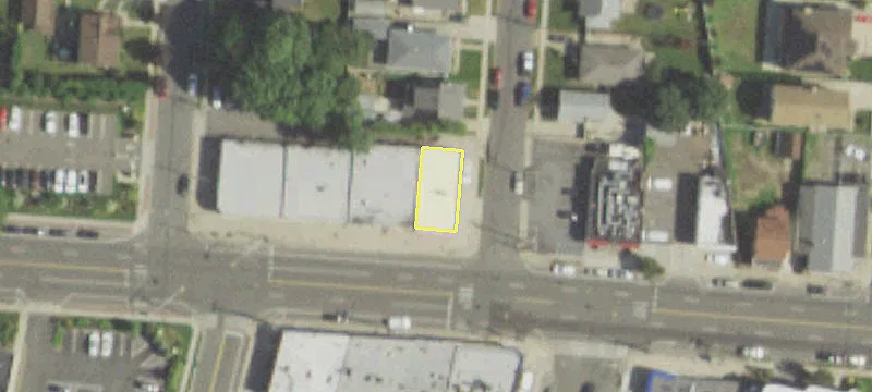 229 Merrick Rd