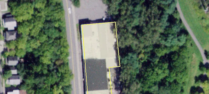 407 Clf St