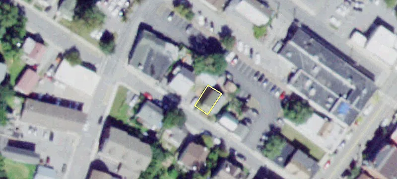 20 Mcewen St