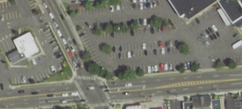 700 Hicksville Rd