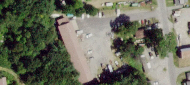 10 Holden Ave