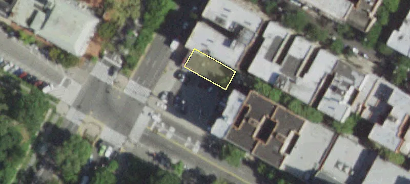 3740 Broadway