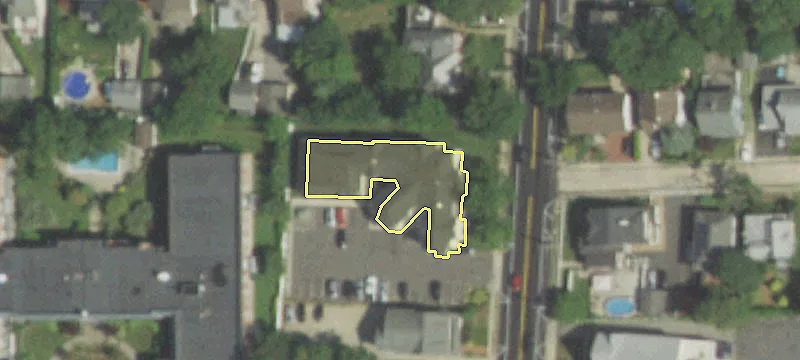 93 Hempstead Ave