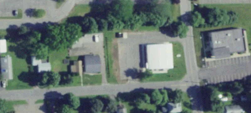211 Fair St