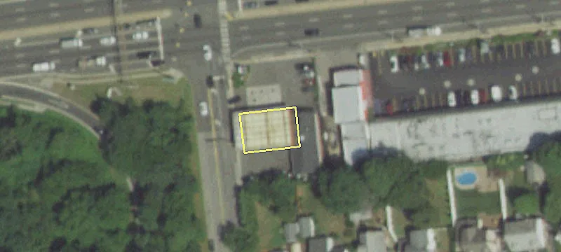 3818 Sunrise Hwy