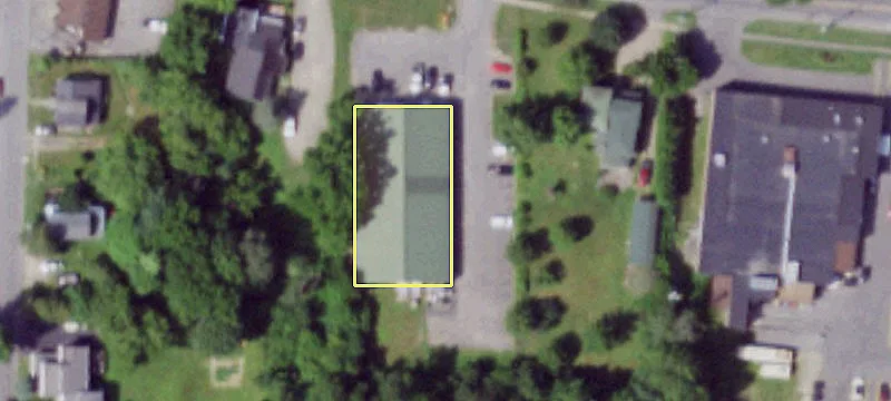 3391 Main St