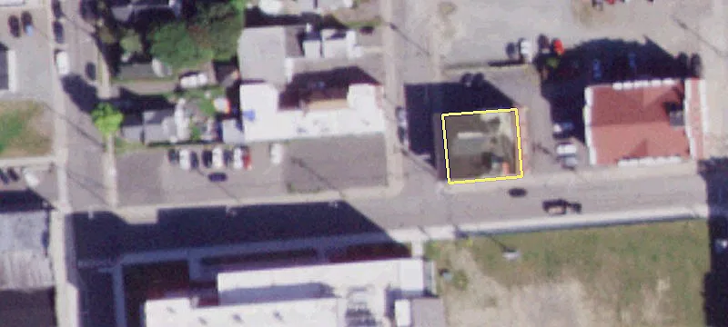 64 Broad St