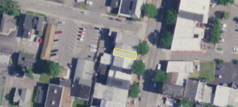 32 Main St