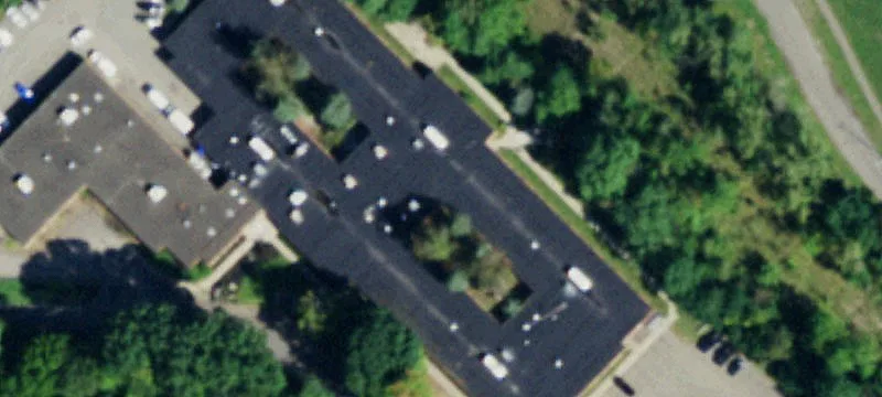 100 Miller St