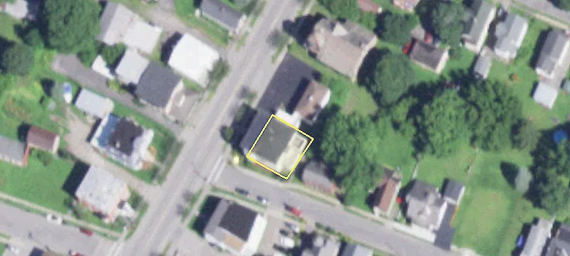15 Main St