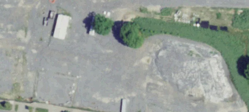 130 Lakeshore Dr