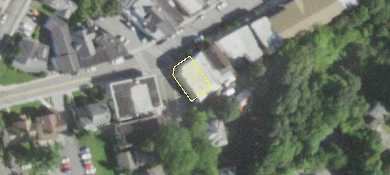 86 Vineyard Ave