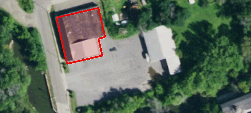 421 Everett St