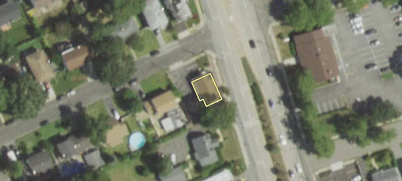 1398 Deer Park Ave