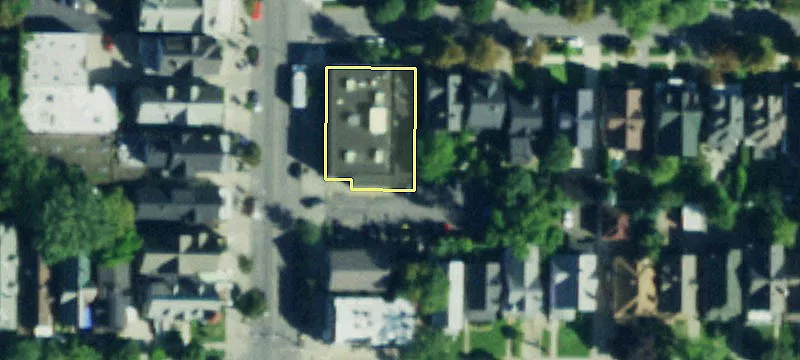 807 Elmwood Ave