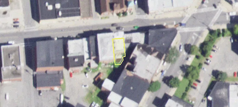 19 Fulton St