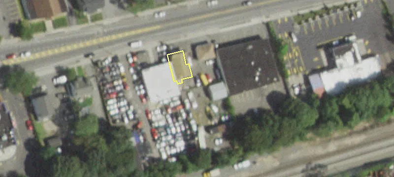 128 Suffolk Ave