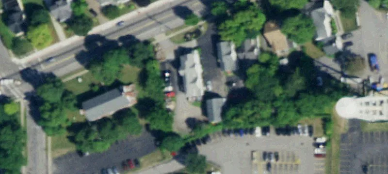 6413 Quaker St
