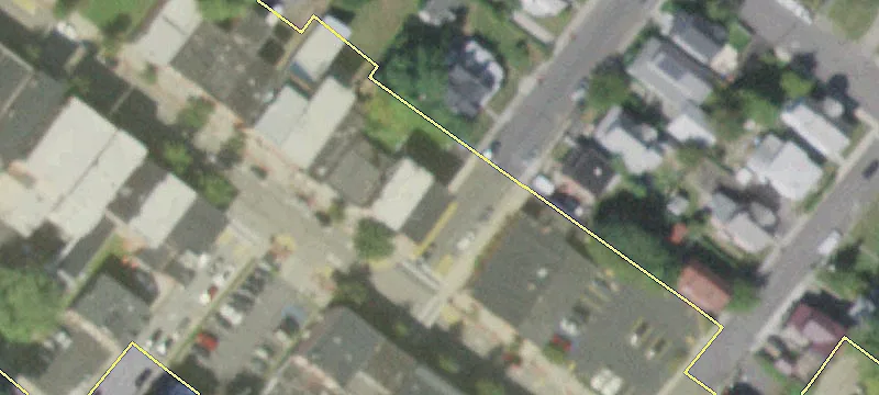 192 Main St