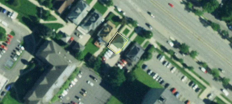 117 Humboldt Pkwy