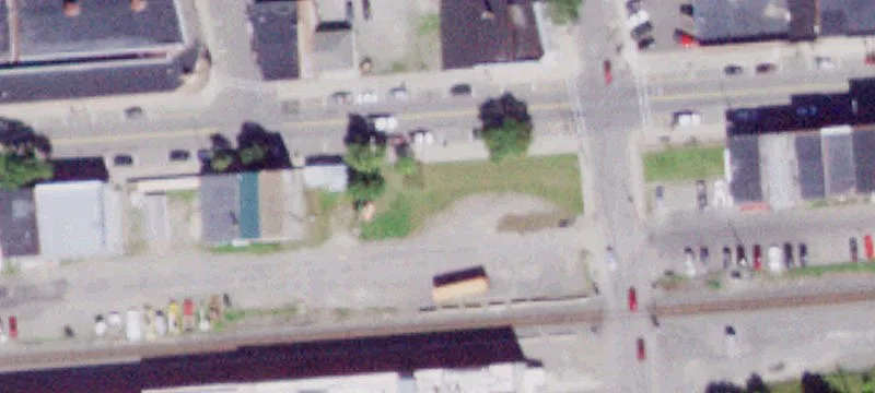 240 Broad St