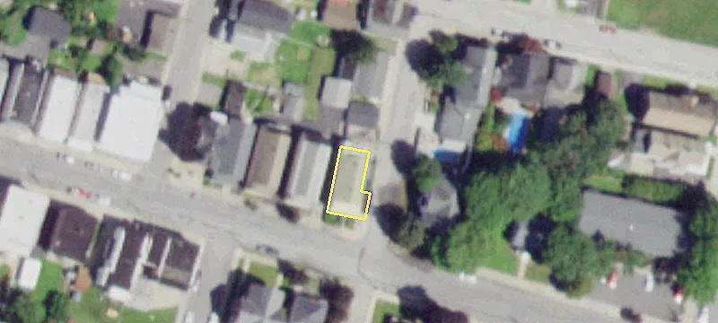 28 Saratoga Ave