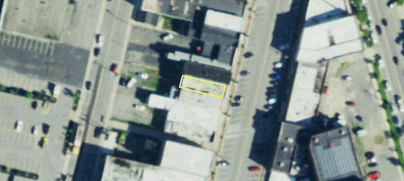 76 Webster St
